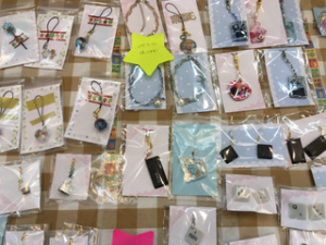 電子部品アクセサリー
